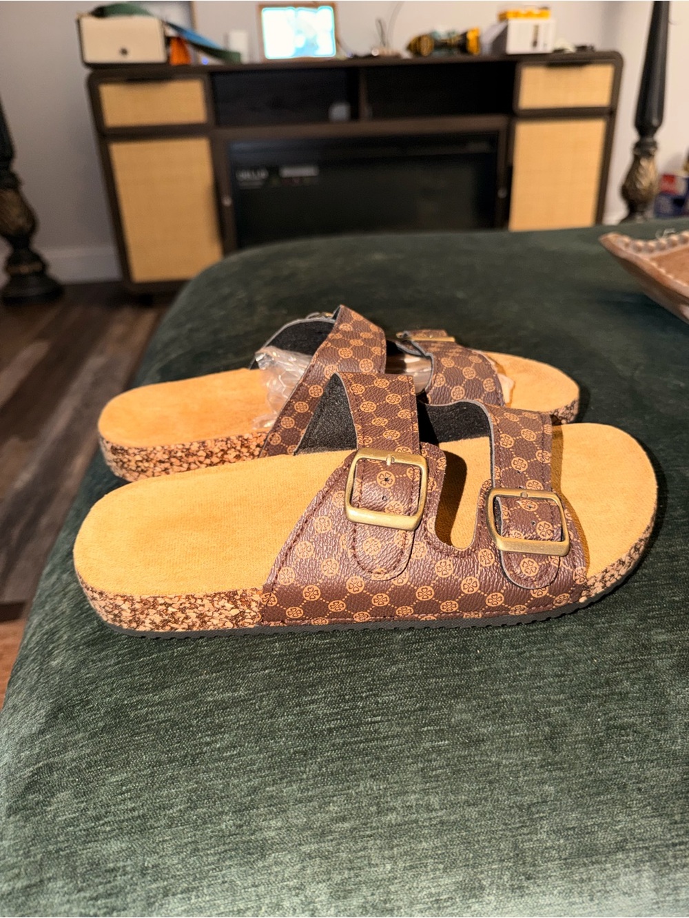 Women’s Double-Buckle Slide Sandals in Brown